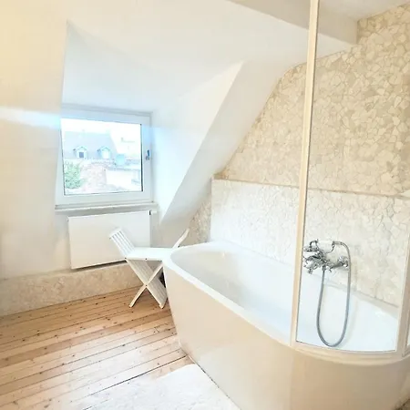 Apartment 64 Qm Harmonic Design Mit Kueche, Ruhige Und Begruente Lage , Innenstadt Ost Karlsruhe